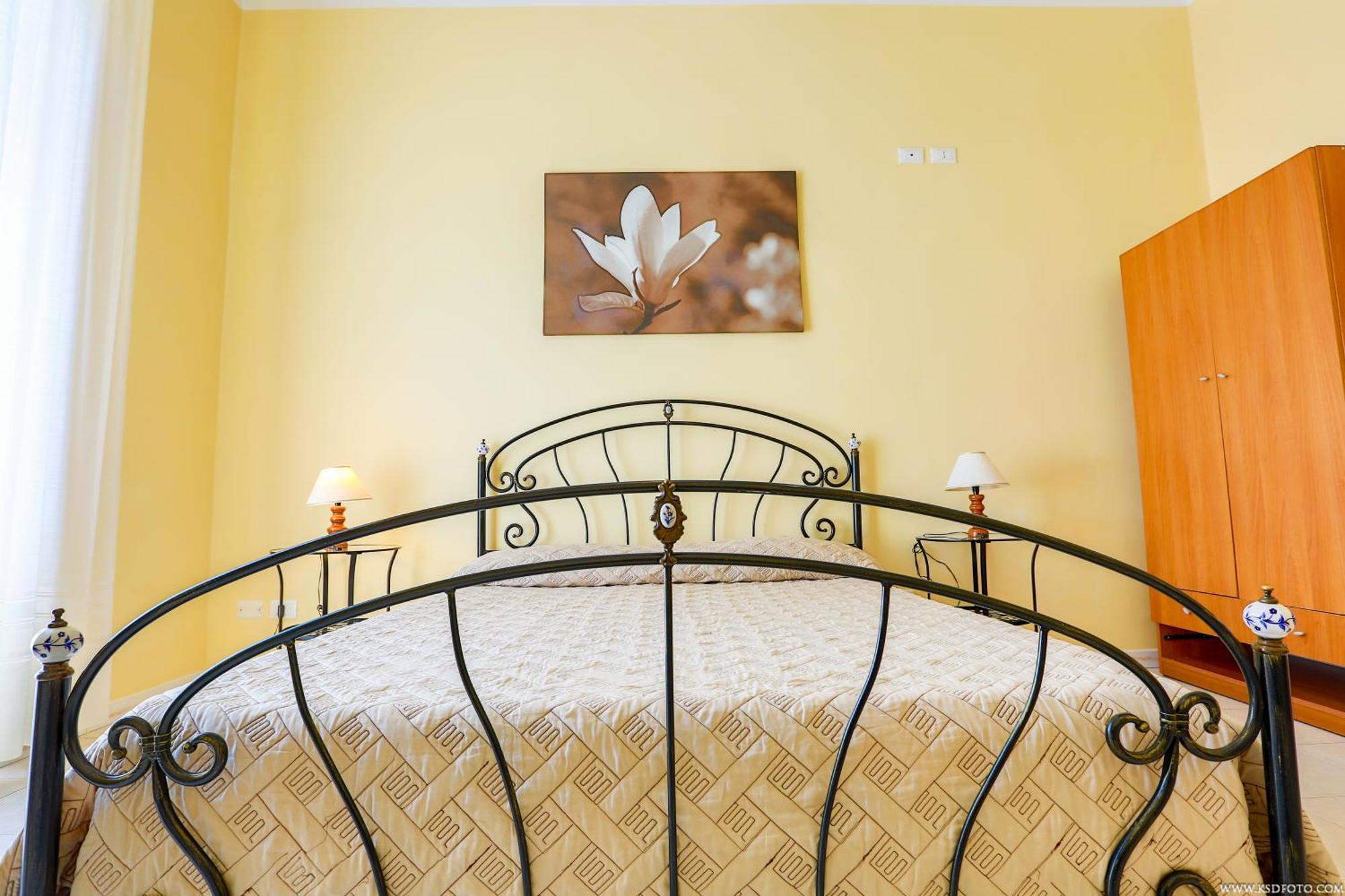Gordon'S Apartment Рим Екстер'єр фото