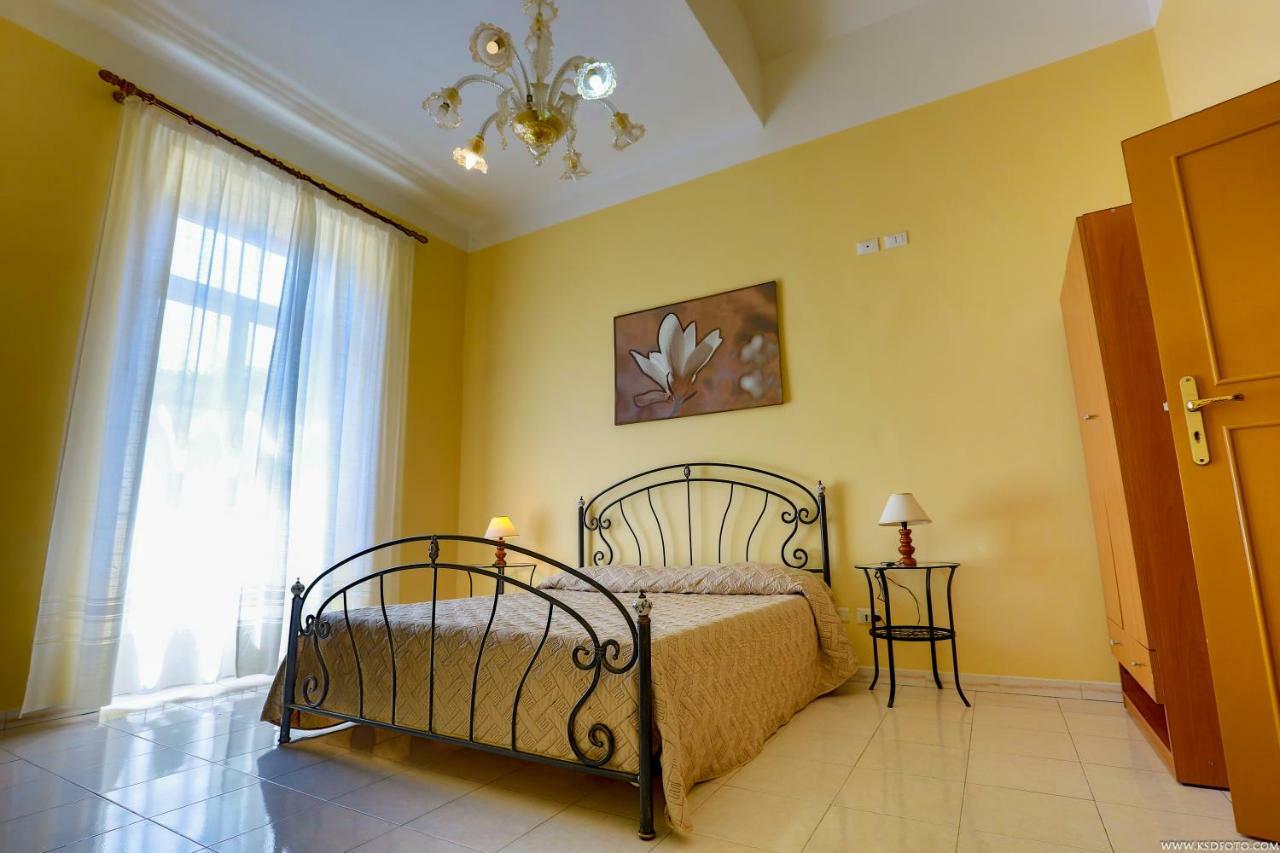 Gordon'S Apartment Рим Екстер'єр фото